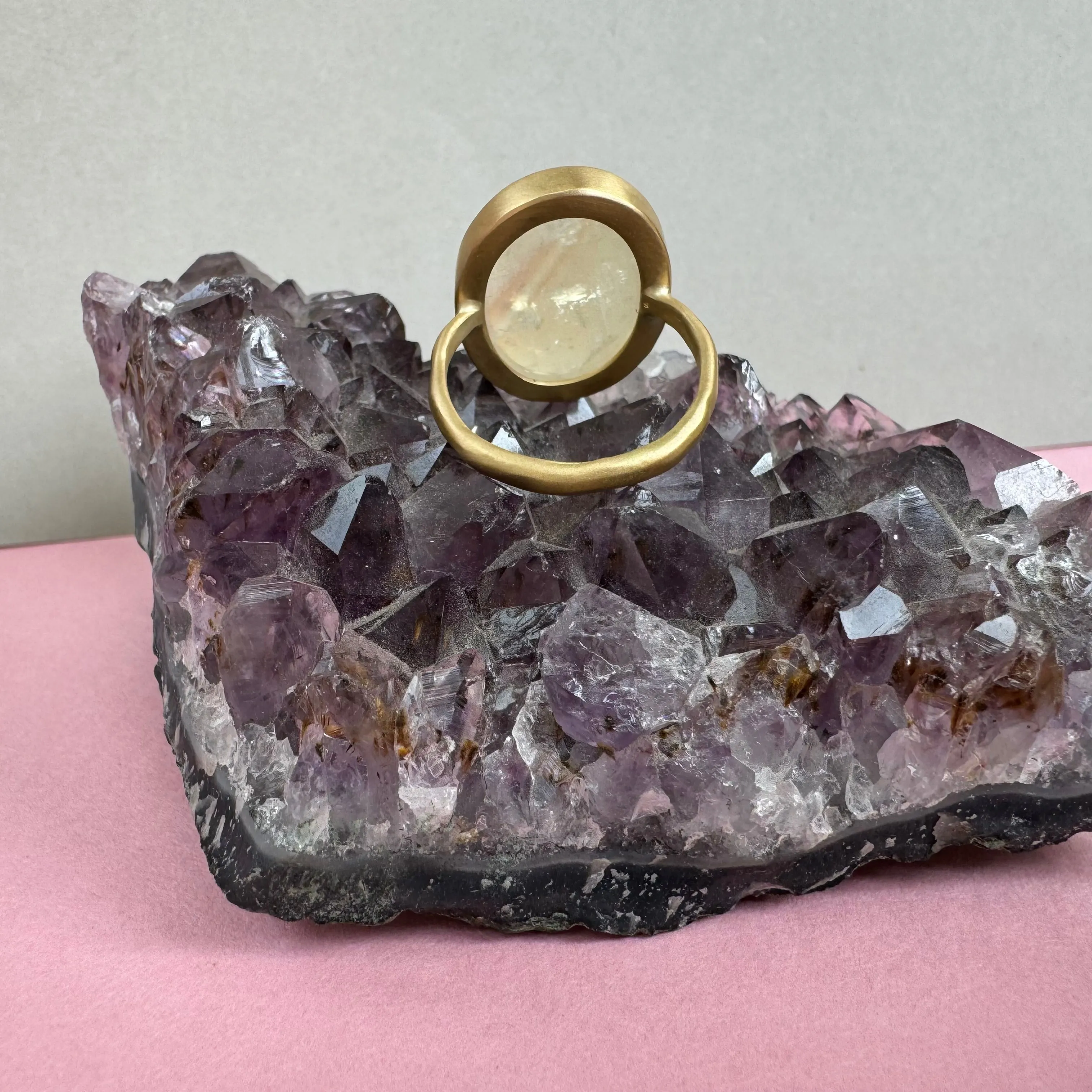 18kt Fairmined Gold Selene Moonstone Ring