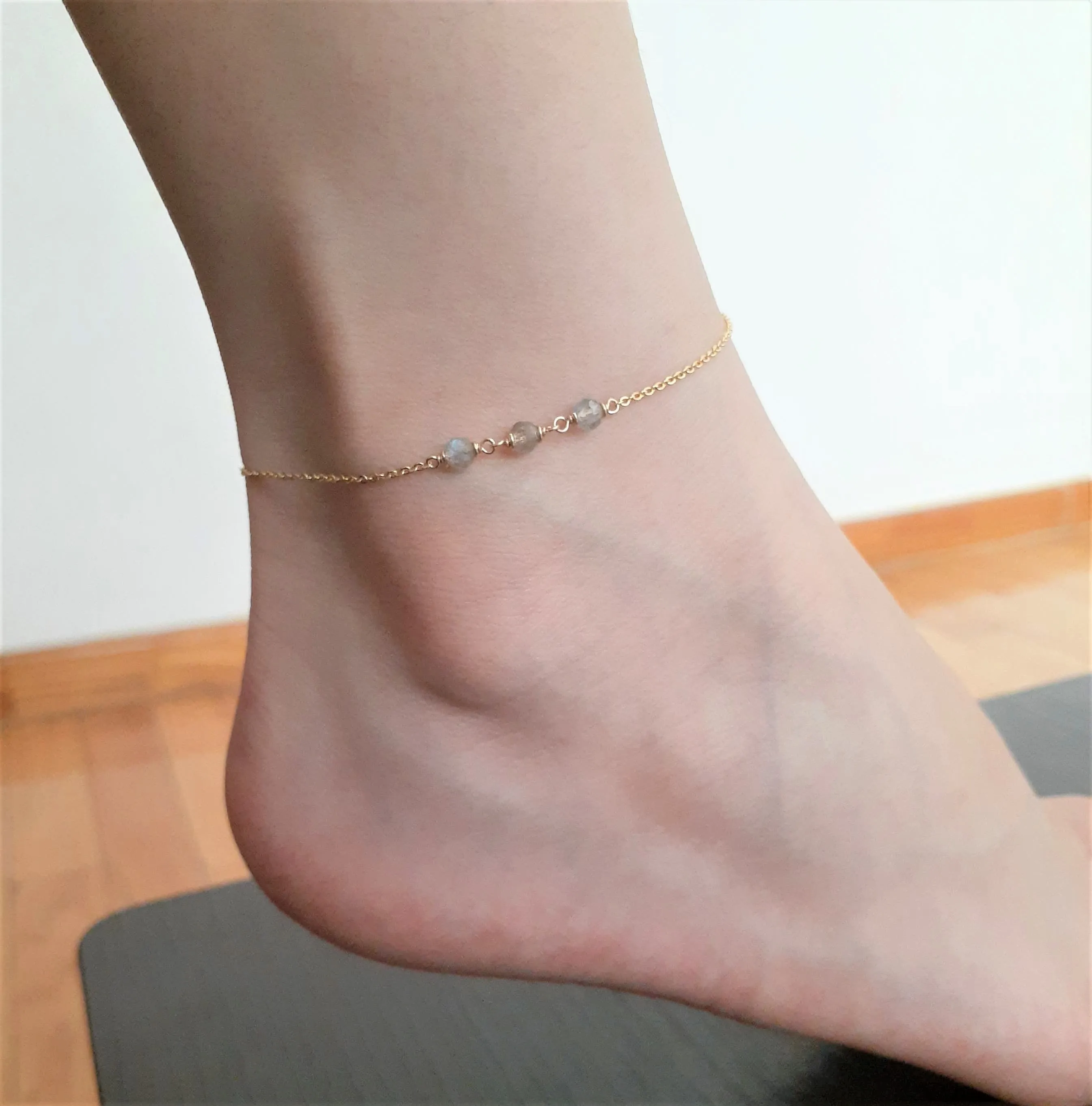 Dainty Labradorite Anklet