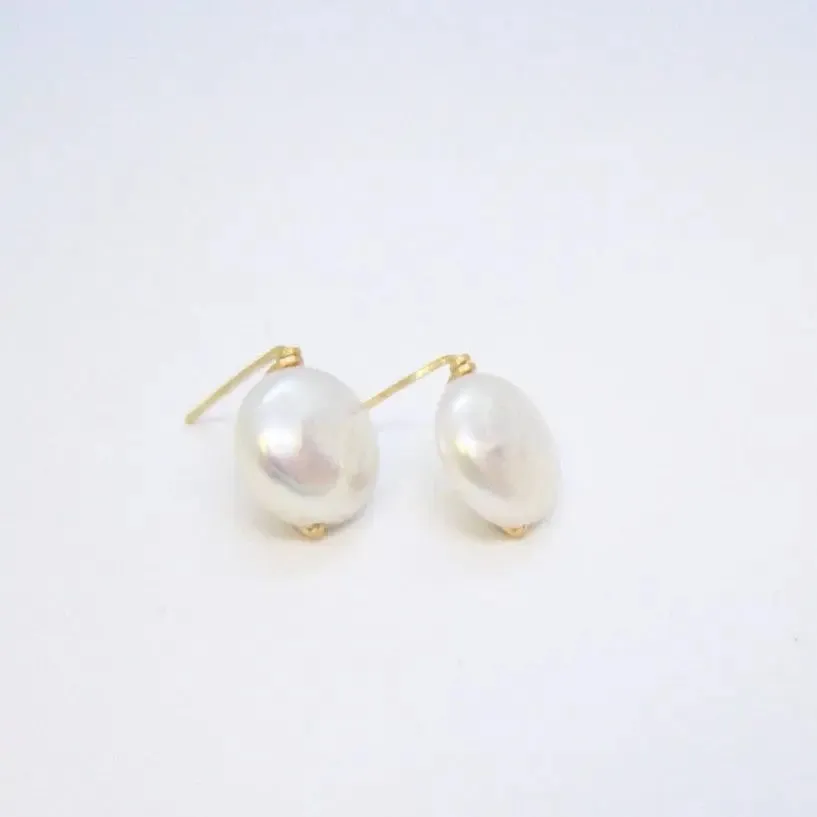 Freshwater Coin Pearl Stud Earrings