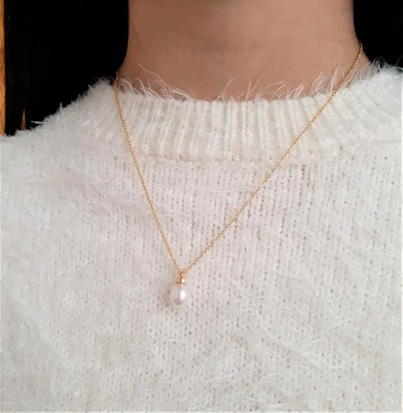 Freshwater Pearl Drop Necklace