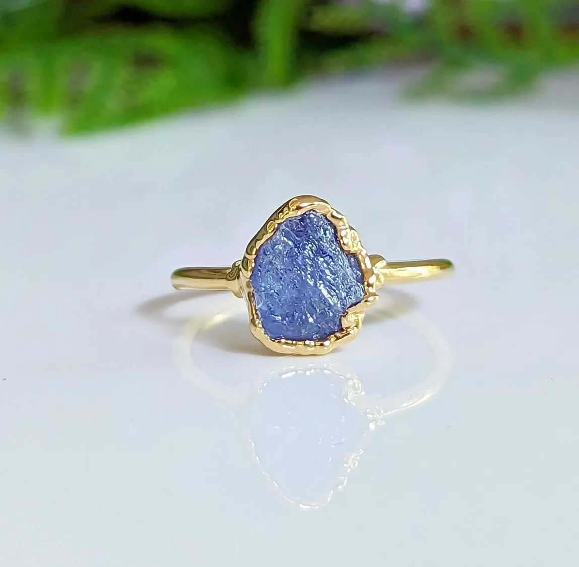 Raw Tanzanite and diamond Chevron wedding ring set