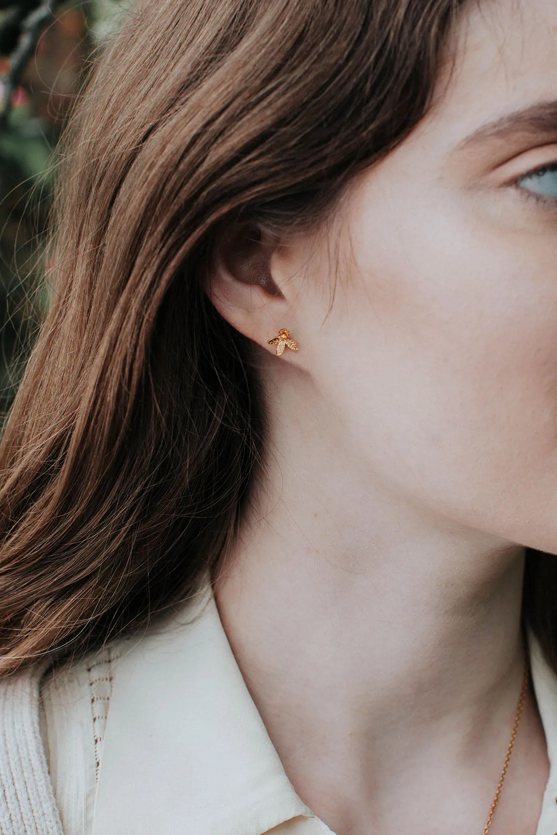 Triple leaf stud earrings