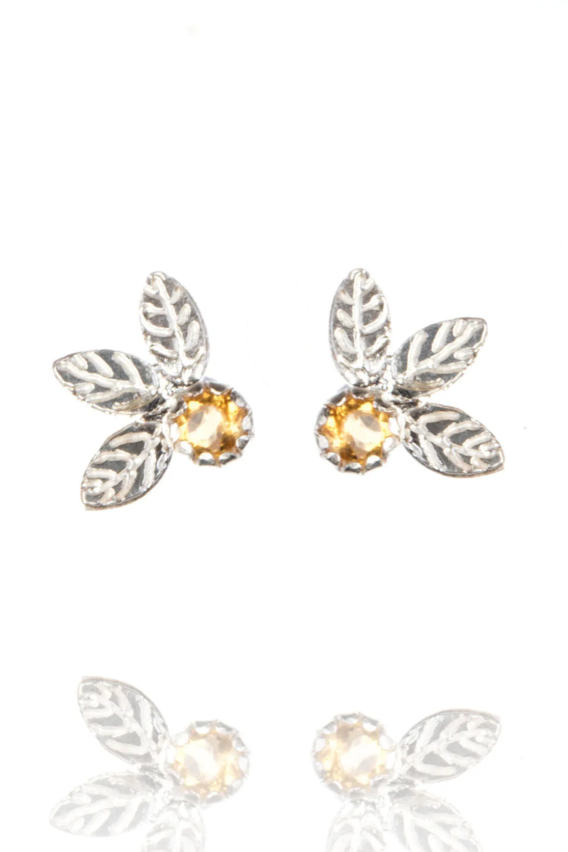 Triple leaf stud earrings